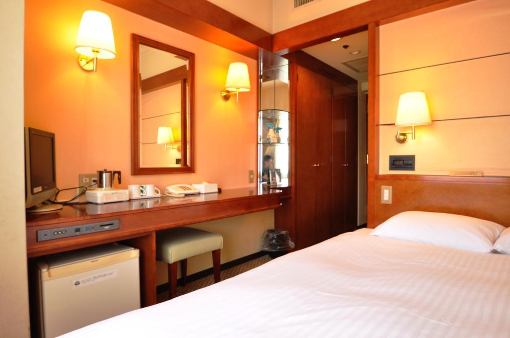 Toko City Hotel Umeda Osaka Quarto foto