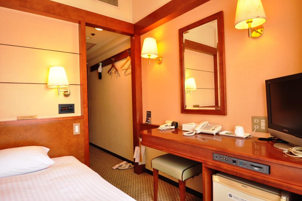 Toko City Hotel Umeda Osaka Quarto foto